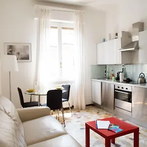 Convenient And Private Place In Milan Milán